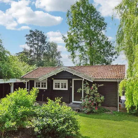 3 Bedroom Stunning In Dronningmlle * Dronningmølle