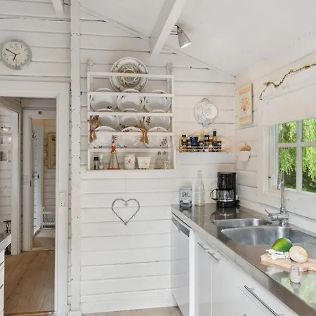 3 Bedroom Stunning In Dronningmlle * Dronningmølle